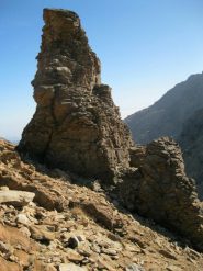 torrione scendendo - punto di riferimento in salita