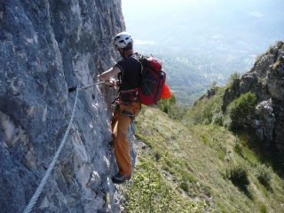 Attacco terzo settore