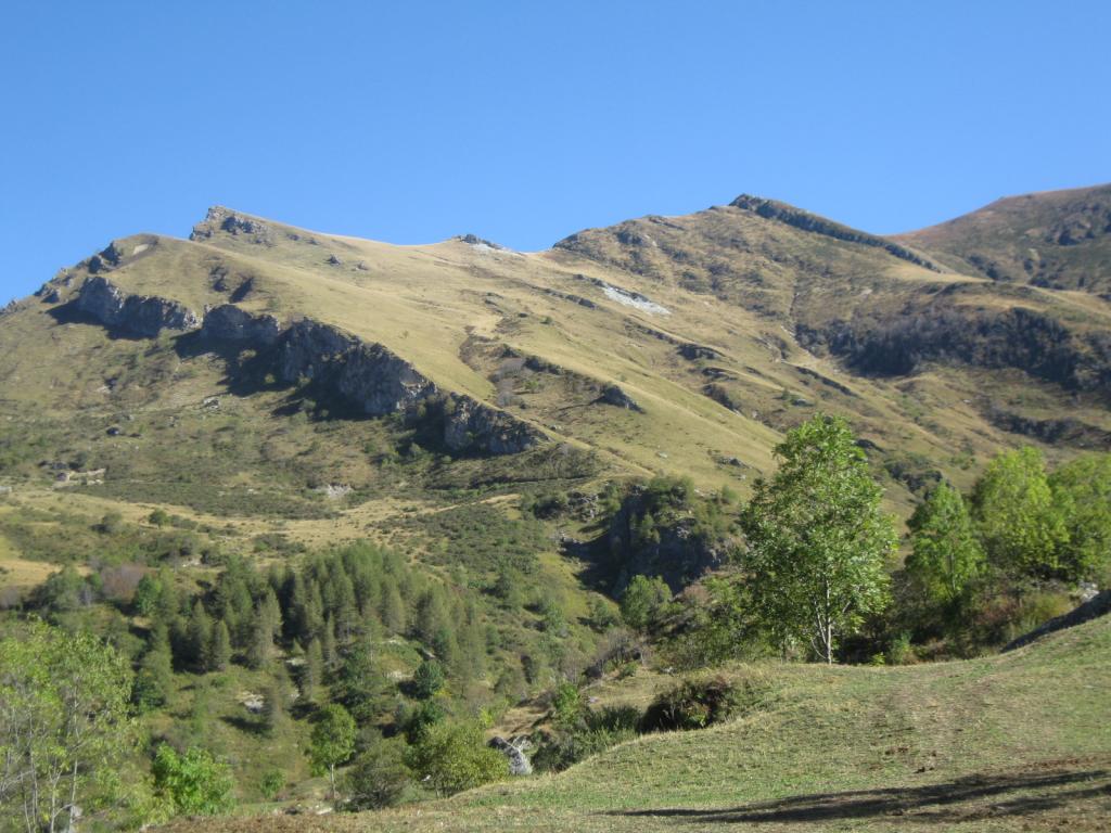 a sinistra il Cucuja