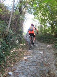 dura rampa prima di arrivare a Mocchie