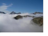 Le Cime sbucano dalle nebbie....