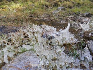 giochi di ghiaccio presso la fontana dei fournet