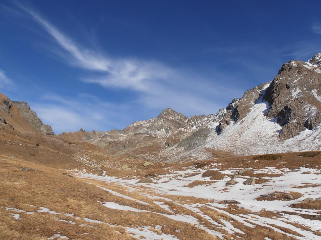 03 - il vallone dell'Arpisson con la Punta Garin