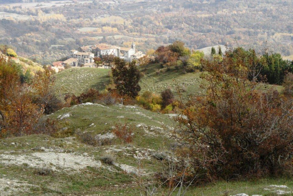 Vallinfreda vista dai pianori della parte alta del sentiero