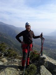 in cima al torrione occidentale