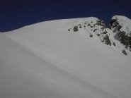 Pendio sommitale e vetta.