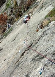 serena sulla via della fontana