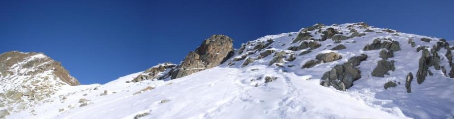 l'arrivo al colle Marmottin sotto la vetta non lontana...