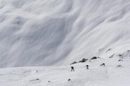 scialpinisti in salita