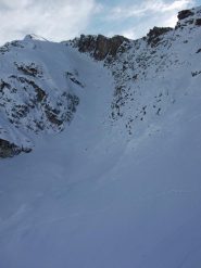 ramo alto e traverso per raggiungerlo