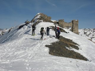 l'arrivo in vetta