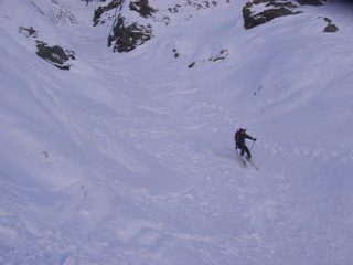 Marilena e le sue pennellate sulla Tour Real