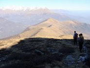 scendendo dal soglio vista della cresta verso la punta Mares