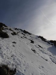 15 - in discesa, appenda superato il passaggio più ripido