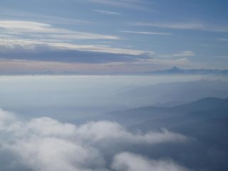 il monviso fra le brume