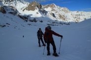 Raffaele e Laura salgono verso le Grange Sagneres (10-12-2011)