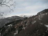 il monte Croce al centro della foto, con la Massa del Turlo a dx, ripresi dopo un'oretta di cammino
