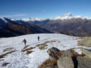 la poca neve rimasta sotto la cima