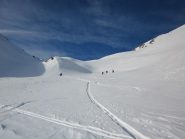 tratto di neve bella nella parte alta