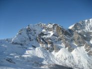 in salita al cospetto della punta Valgrande
