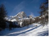 LA ROCCA DEL LAGO....