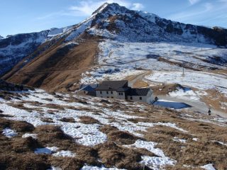 la situazione neve al Mondolè