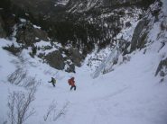 nella parte inferiore del canalino inferiore