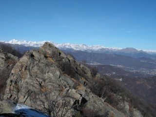 Dal Dente Orientale, vista su Dente Centrale e val di Susa (a sx Rocciamelone)