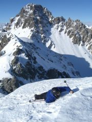 stremato dalla quota