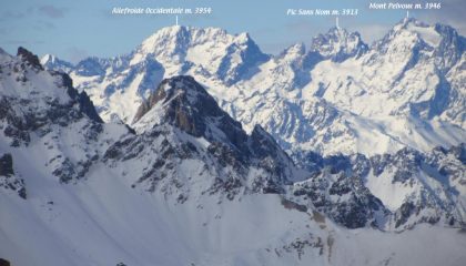 panorami osservati dalla cima...07 (7-1-2012)
