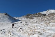 il colle della roussa sullo sfondo con gli alpeggi in vista