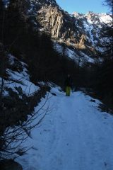 portage scendendo sulla stradina