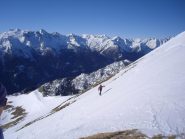 i ripidi dossi sotto le anticime...