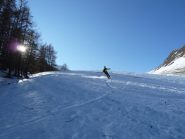La neve inizia a trasformarsi in farina vicino al bosco