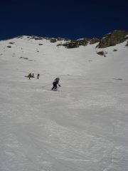 Una bella discesa su crosta portante 