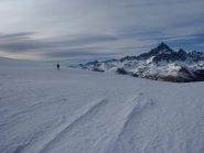 Monviso sullo sfondo