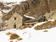 Una baita diroccata presso Alpe Giazet (1967 m)