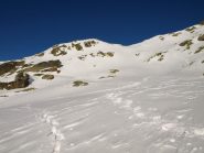 La traccia di discesa dal Colle di Lazoney