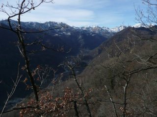 Valle Orco dai roccioni sopra Plasaria