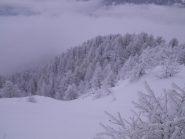 Il bel pendio invitante ma pericoloso sotto la chiesetta