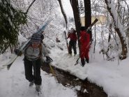 passaggio lungo il rio