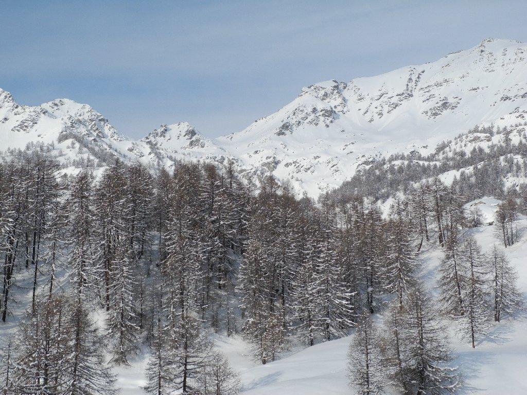 in fondo il nostro colle