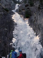 L3-L4 man mano che si sale la cascata si fa sempre più sinuosa
