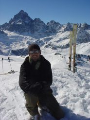 in cima