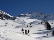 Si intravvede il colle