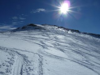 Ultimo tratto di cresta con poca neve