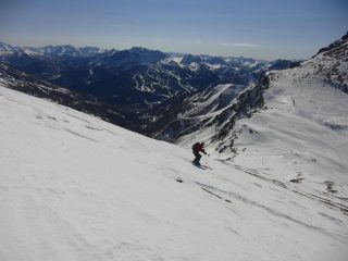Sul pendio dalla vetta