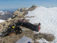 Paolo e Koda riposano le stanche membra