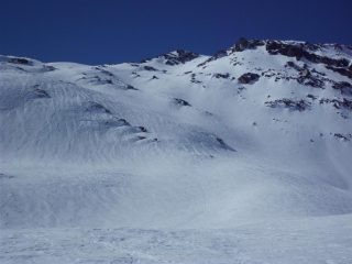 Vista verso la cima dalla mia postazione di riposo.....