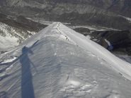 Discesa lungo la cresta nord-ovest.